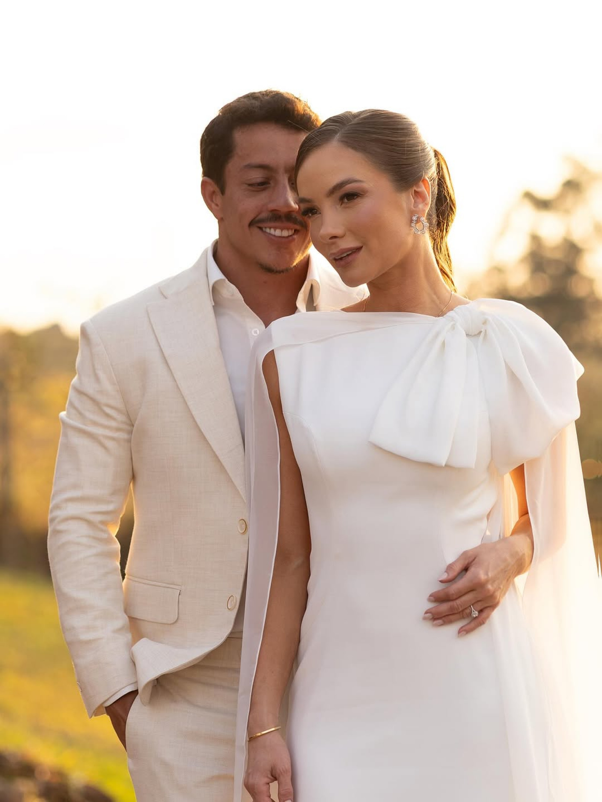 Renato Albani e Juliana Fructuozo no civil - Rodolfo Santos / Divulgação