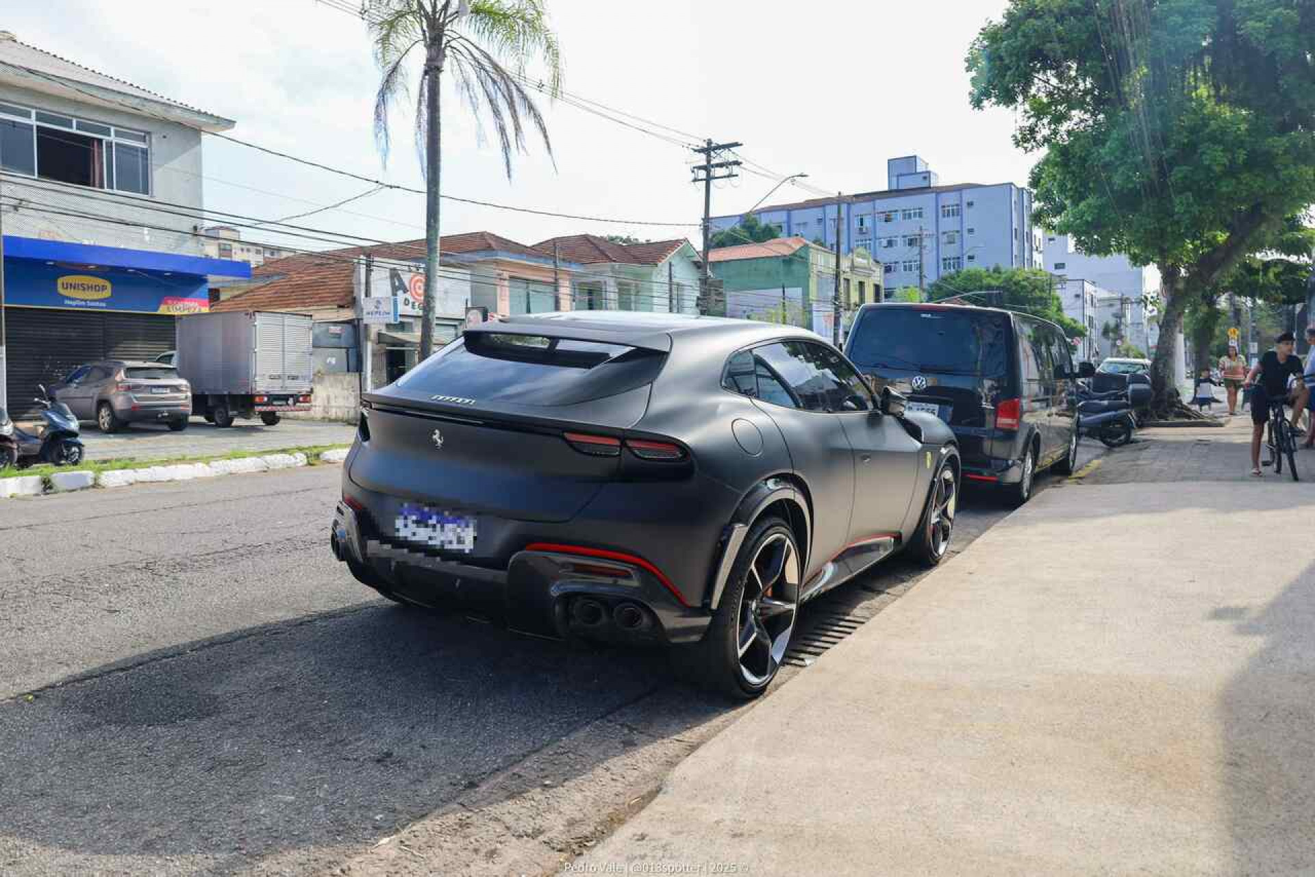 Por que a Ferrari Purosangue &eacute; o carro mais exclusivo da cole&ccedil;&atilde;o milion&aacute;ria de Neymar