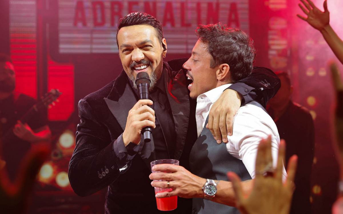 vBelo faz show na festa de casamento de Renato Albani e Juliana Fructuozo 