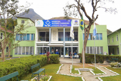 Hugo Leal garante ampliação do atendimento oncológico no HAC 