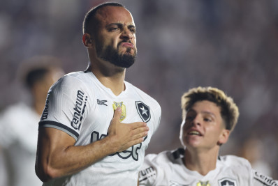 Arthur Cabral aposta em força da torcida do Botafogo para manter sonho na Copa do Brasil