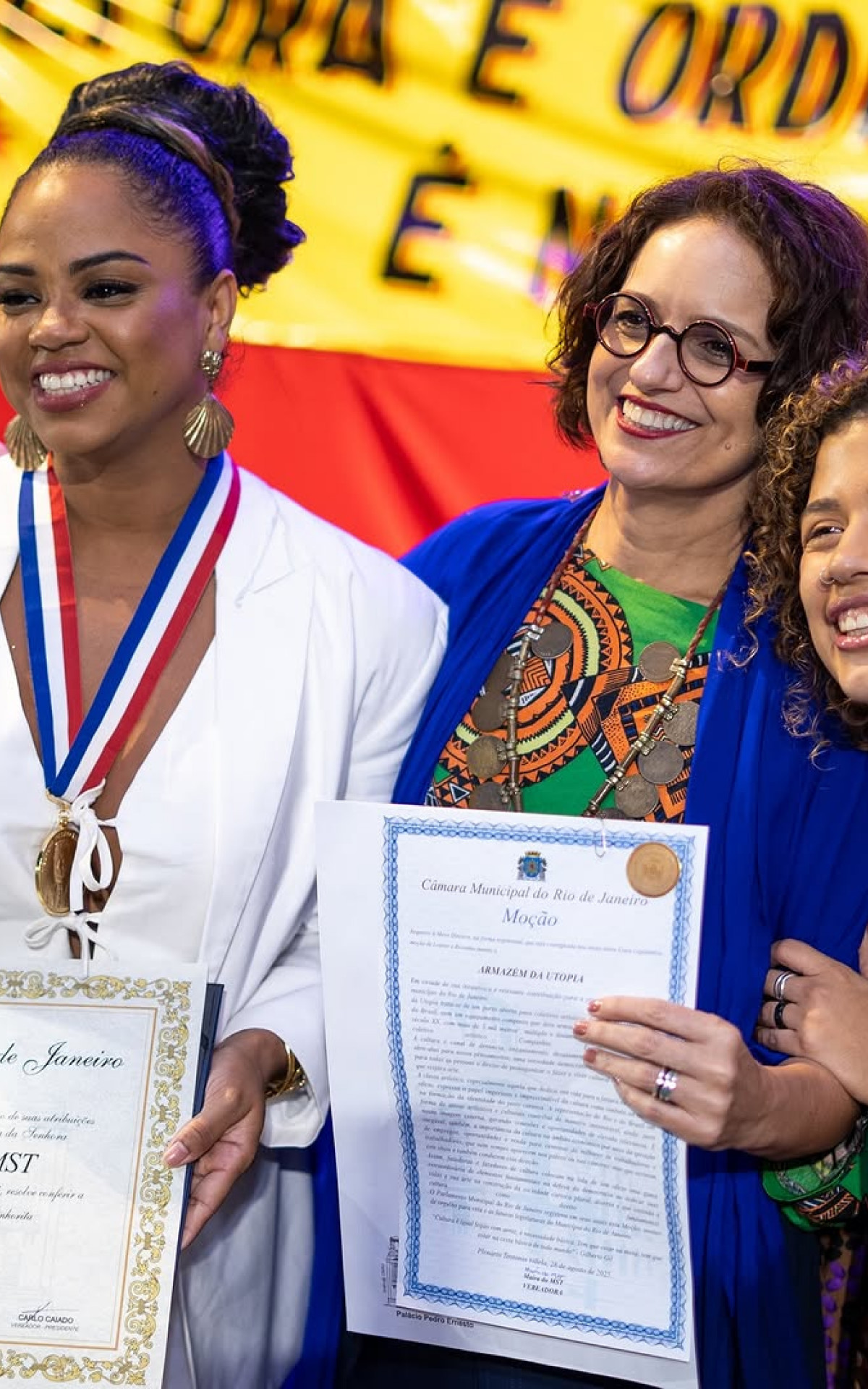 Bianca Monteiro recebe a Medalha Pedro Ernesto - Reprodução/Instagram