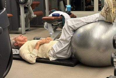 Aos 83, Caetano Veloso treina na academia e brinca: 'Meta é estar tão bem quanto Ney Matogrosso' 