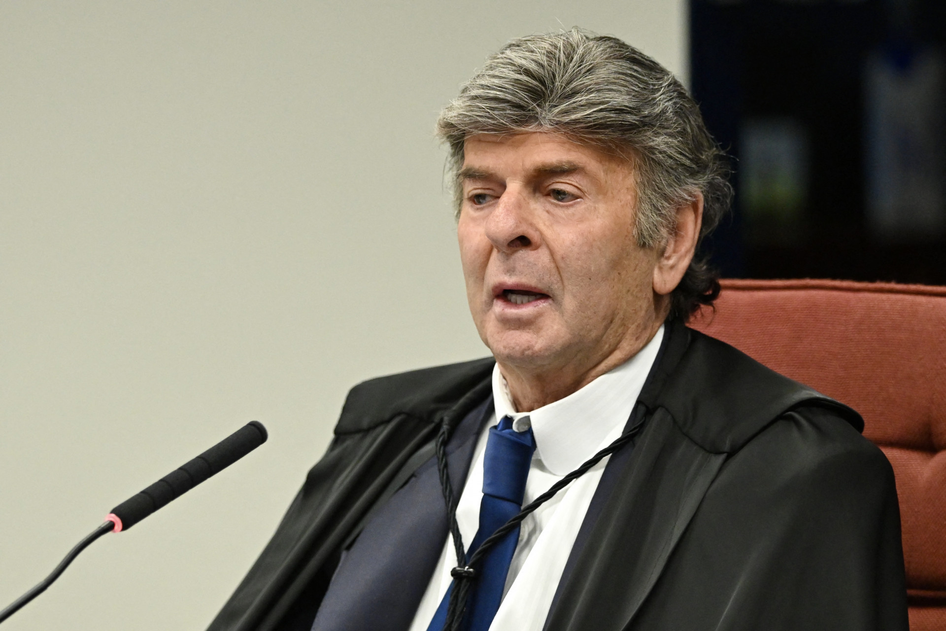 Em julgamento sobre apostas, Fux diz que bets têm 