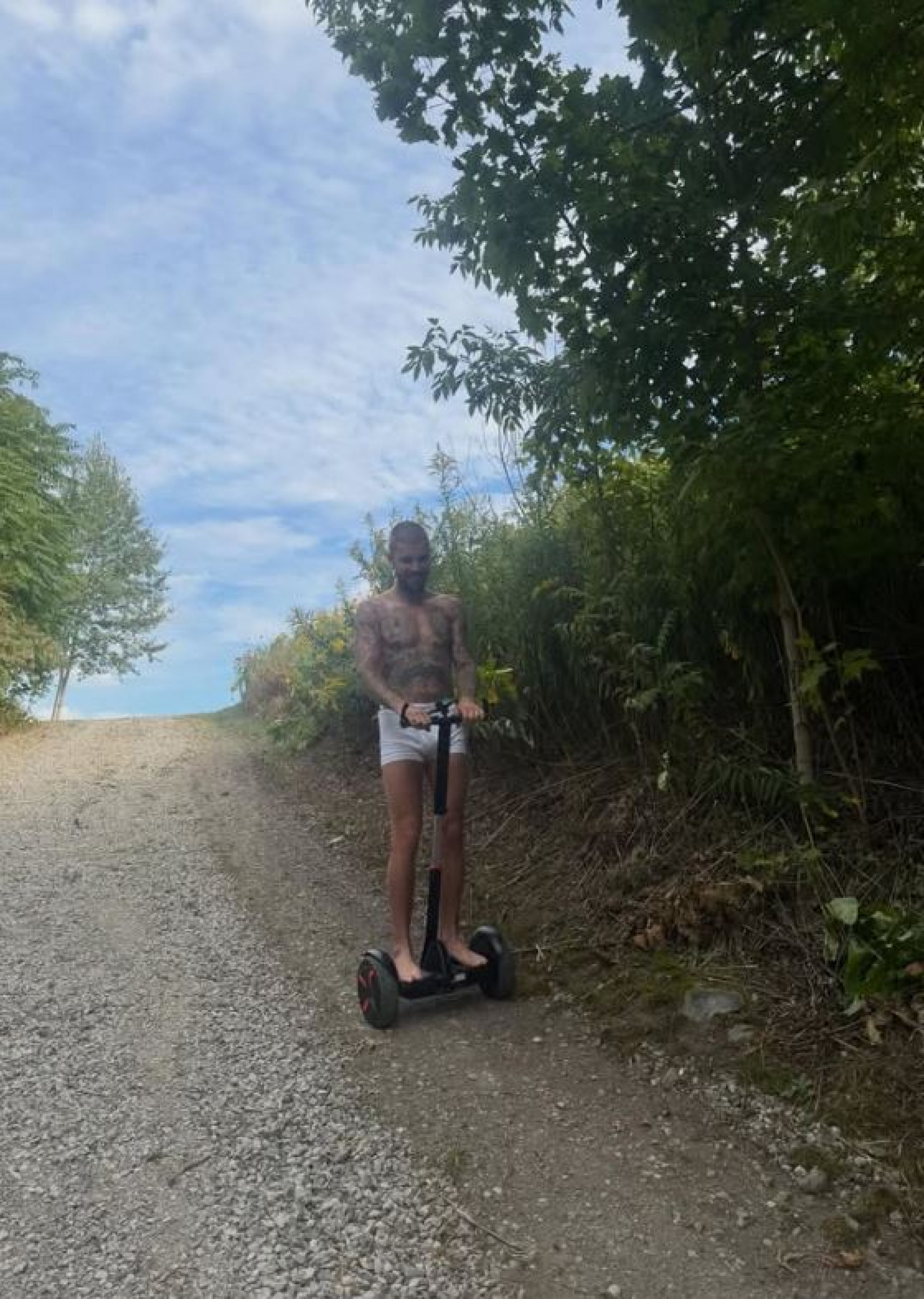 Recentemente, o cantor lançou o álbum 'Swag II' - Reprodução / Instagram