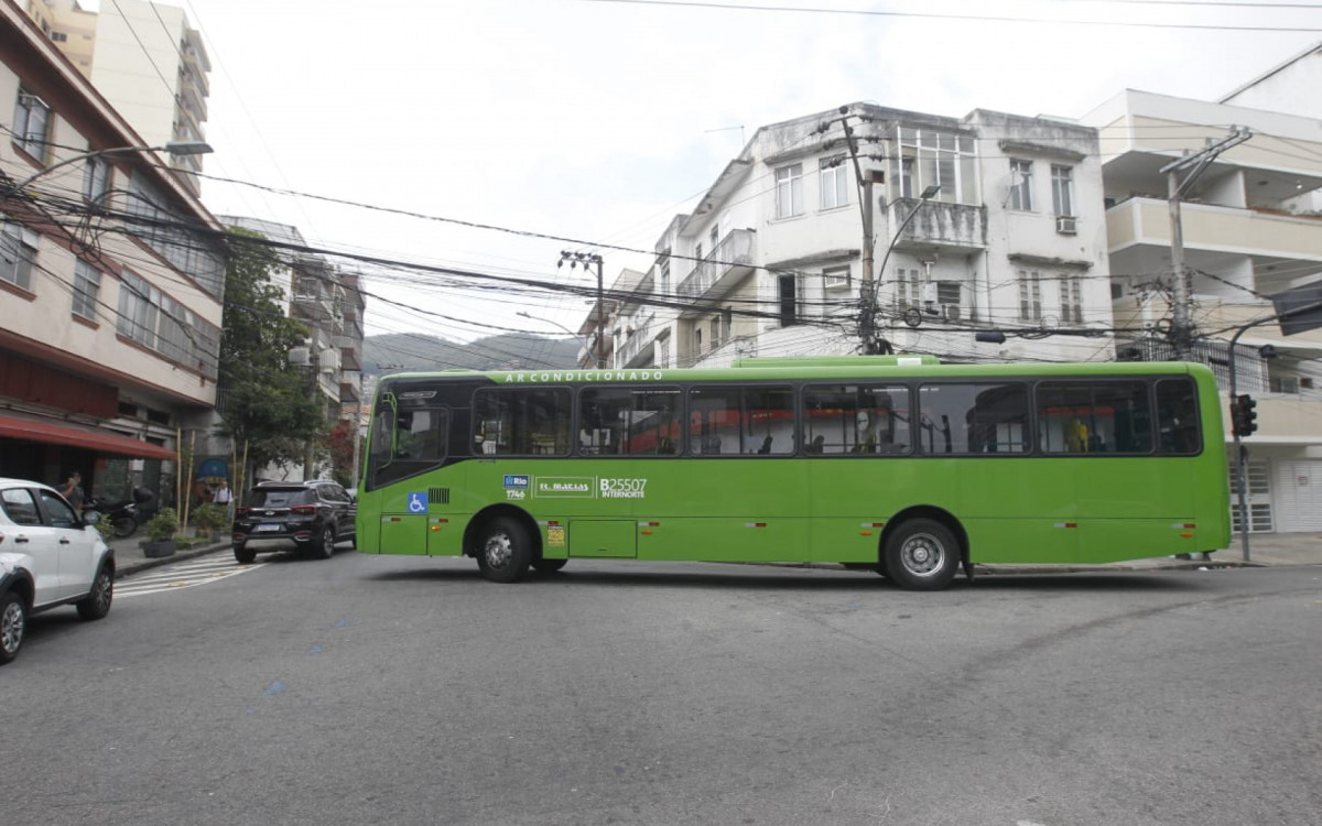 A&ccedil;&atilde;o pretende localizar membros de uma quadrilha atuante no roubo de ve&iacute;culos no Grande M&eacute;ier e na Barra da Tijuca - Reginaldo Pimenta / Ag&ecirc;ncia O Dia