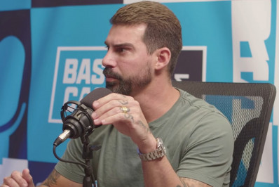 Radamés diz que relacionamento com Viviane Araujo prejudicou carreira no futebol