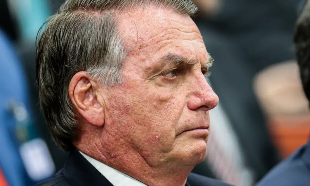 Por unanimidade, STF mantém condenação de Bolsonaro e aliados