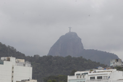 Fim de semana no Rio deve ter chuvas fracas; veja previsão