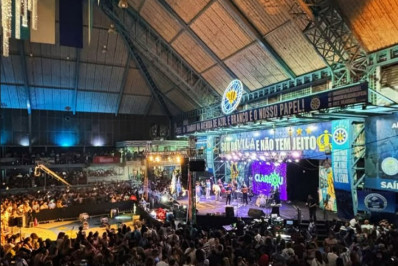 Por aclamação, Unidos de Vila Isabel consagra samba-enredo para 2026