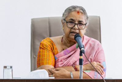 Nova primeira-ministra interina do Nepal promete acabar com corrupção