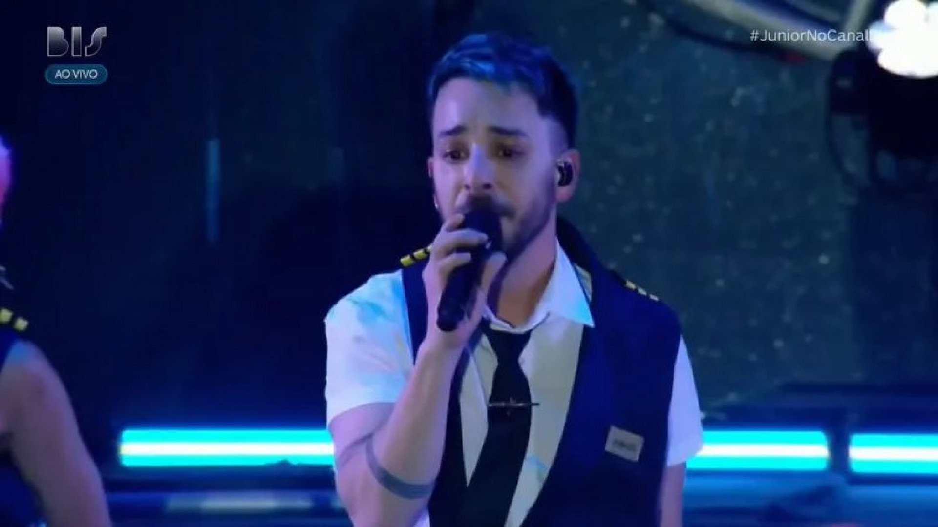 Junior Lima dispara em show no The Town: 'Anistia é o c*r*lh* - Reprodução de vídeo / X