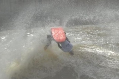 Praia do Açu atrai mais de 60 atletas pelo Super Porto Bodyboarding