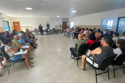 Parceria entre Assistência Social e Procon de Volta Redonda promove roda de conversa para orientar idosos sobre direitos e segurança