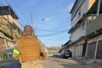 Suspeitos são mortos em operação do Bope no Complexo da Mangueirinha