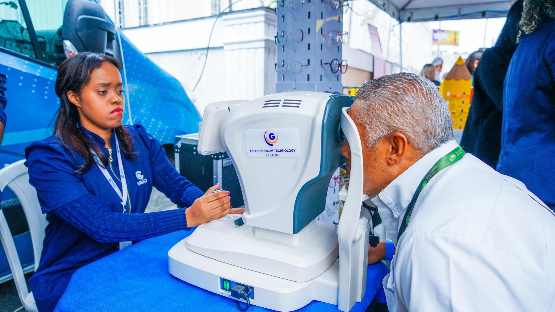 Exames de vista foram realizados na 8&ordf; edi&ccedil;&atilde;o do Meriti para Todos - Gilberto Rocha/ PMSJM