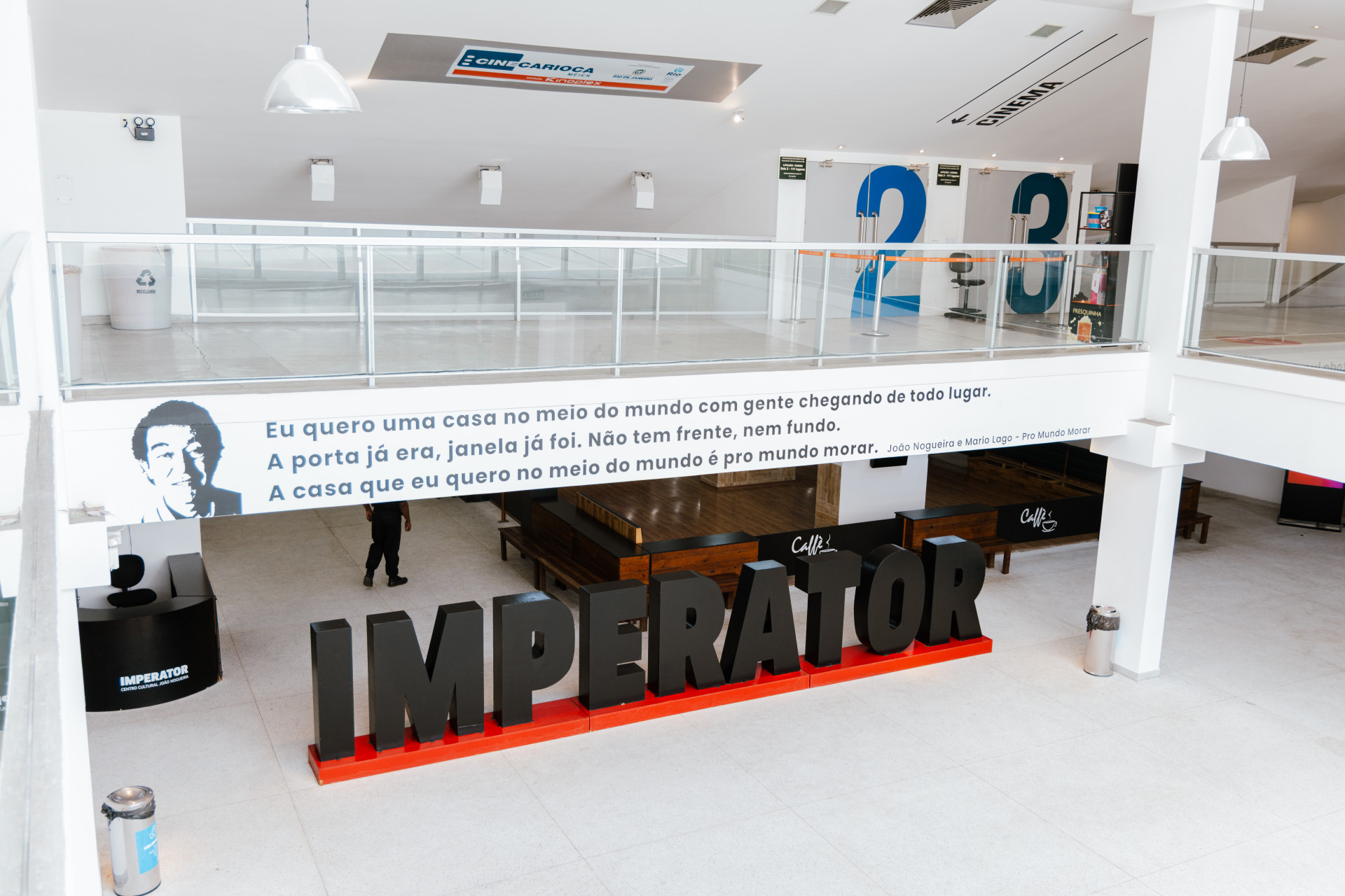 Hall do Imperator antes da reforma - Divulgação / Funarj