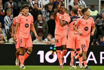 Rashford marca duas vezes, e Barcelona vence Newcastle pela Liga dos Campeões
