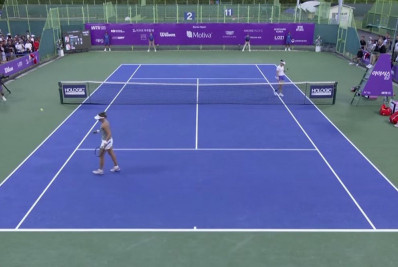 Bia Haddad perde match point e é eliminada nas oitavas do WTA de Seul