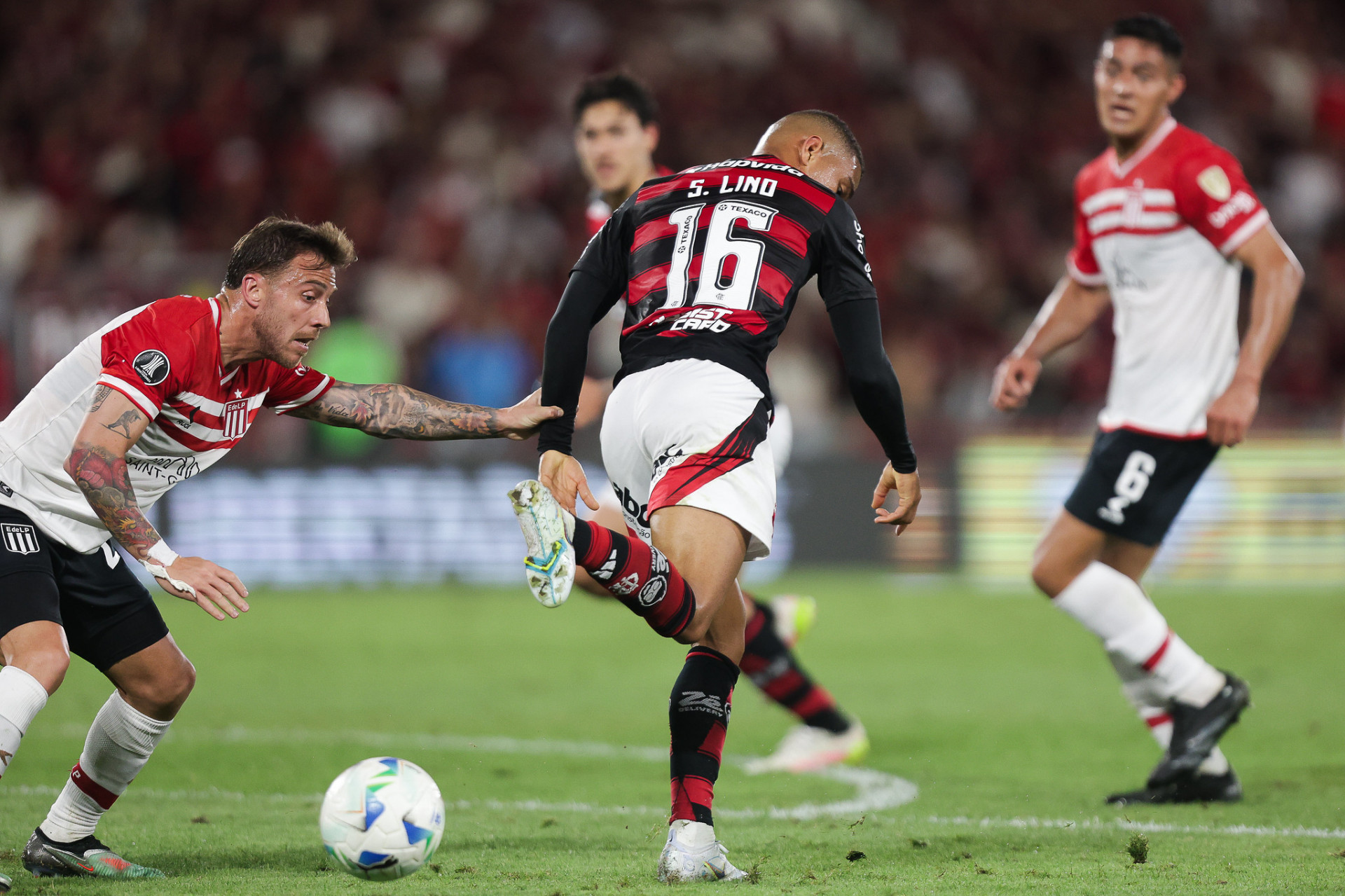 Flamengo enfrentou o Estudiantes, nesta quinta-feira (18), no Maracanã, pelo jogo de ida das quartas de final da Libertadores - Gilvan de Souza/Flamengo