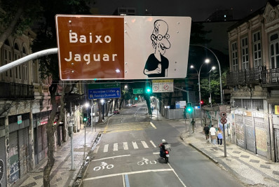 Viúva comemora homenagem a Jaguar na Rua da Carioca: 'Ele ficaria feliz'