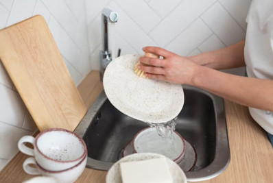 Ministério intensifica notificações e autuações a empregadores domésticos por falhas no consignado