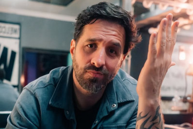 Rafinha Bastos sofre acidente em Nova Iorque: 'Apaguei no meio da rua'