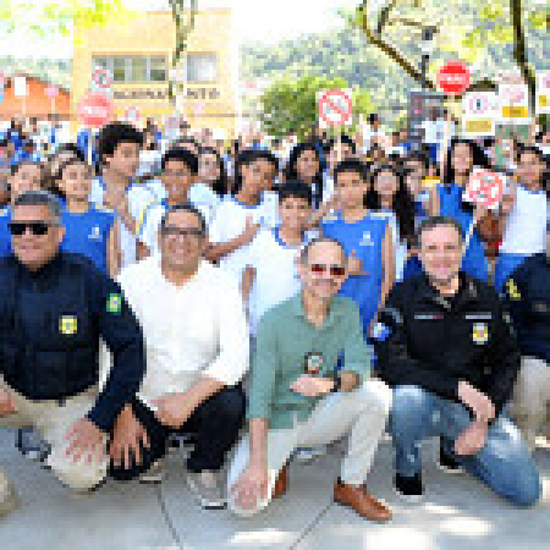 Secretário de Segurança Pública, Douglas Barbosa e delegado da 166ª DP, Roberto Ramos, (centro), na abertura da Semana do Trânsito 