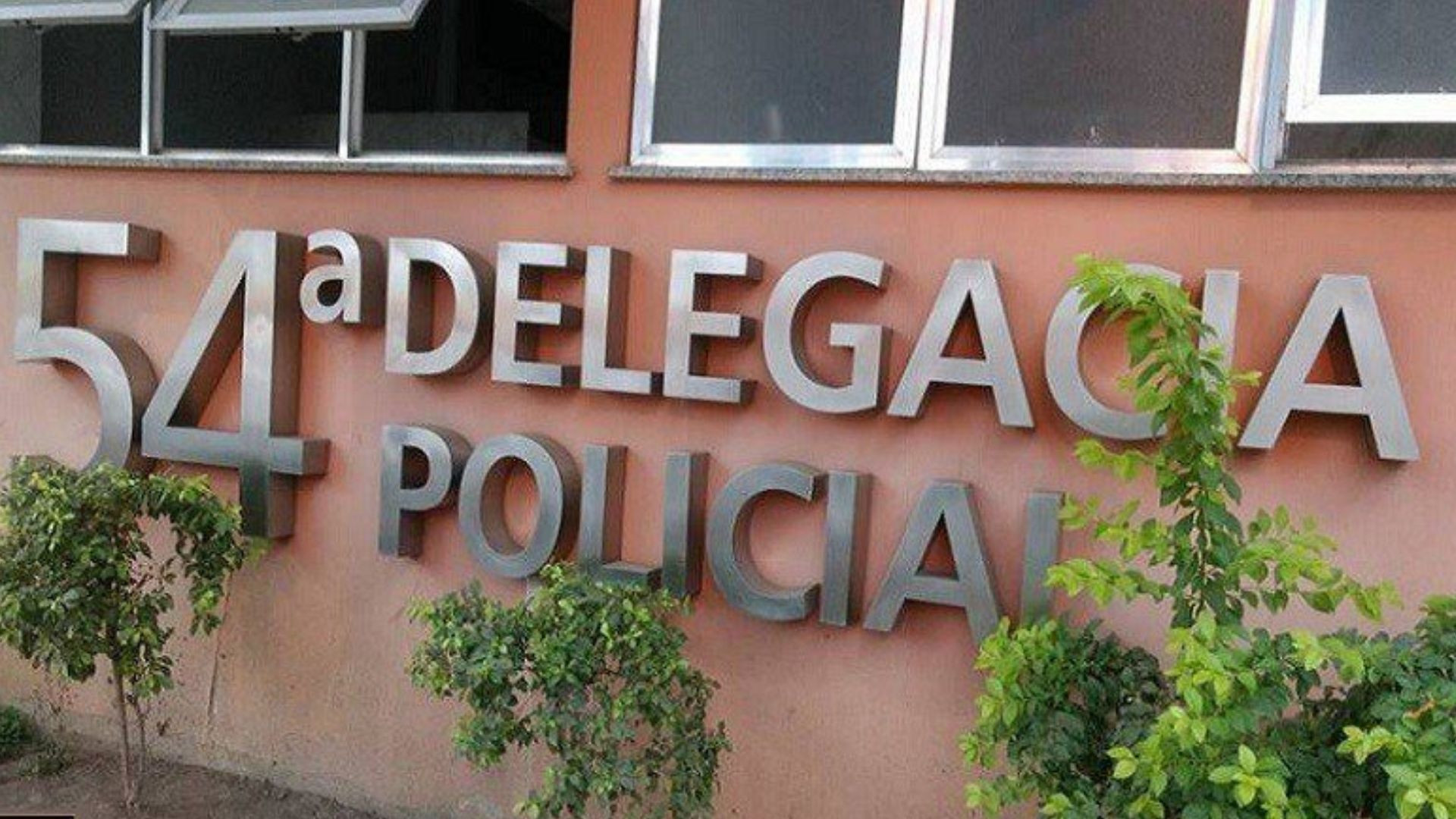Homem foi levado &agrave; sede da 54&ordf; DP para autua&ccedil;&atilde;o em flagrante pelo crime de recepta&ccedil;&atilde;o