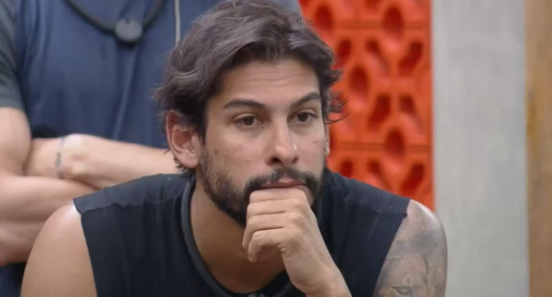 Imunidade de Shia foi invalidada pela direção do reality  - Reprodução/Record