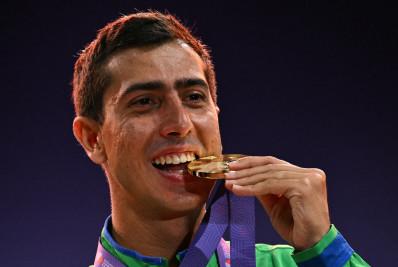 Caio Bonfim é ouro na marcha atlética de 20 km e bate recorde de medalhas em Mundiais