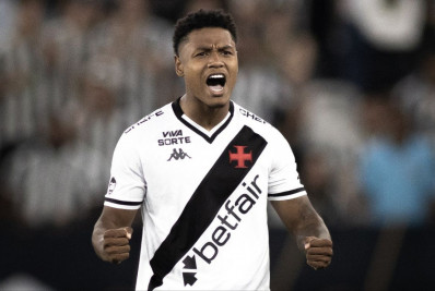 Agora no Vasco, Matheus França reencontra o Flamengo no Brasileiro