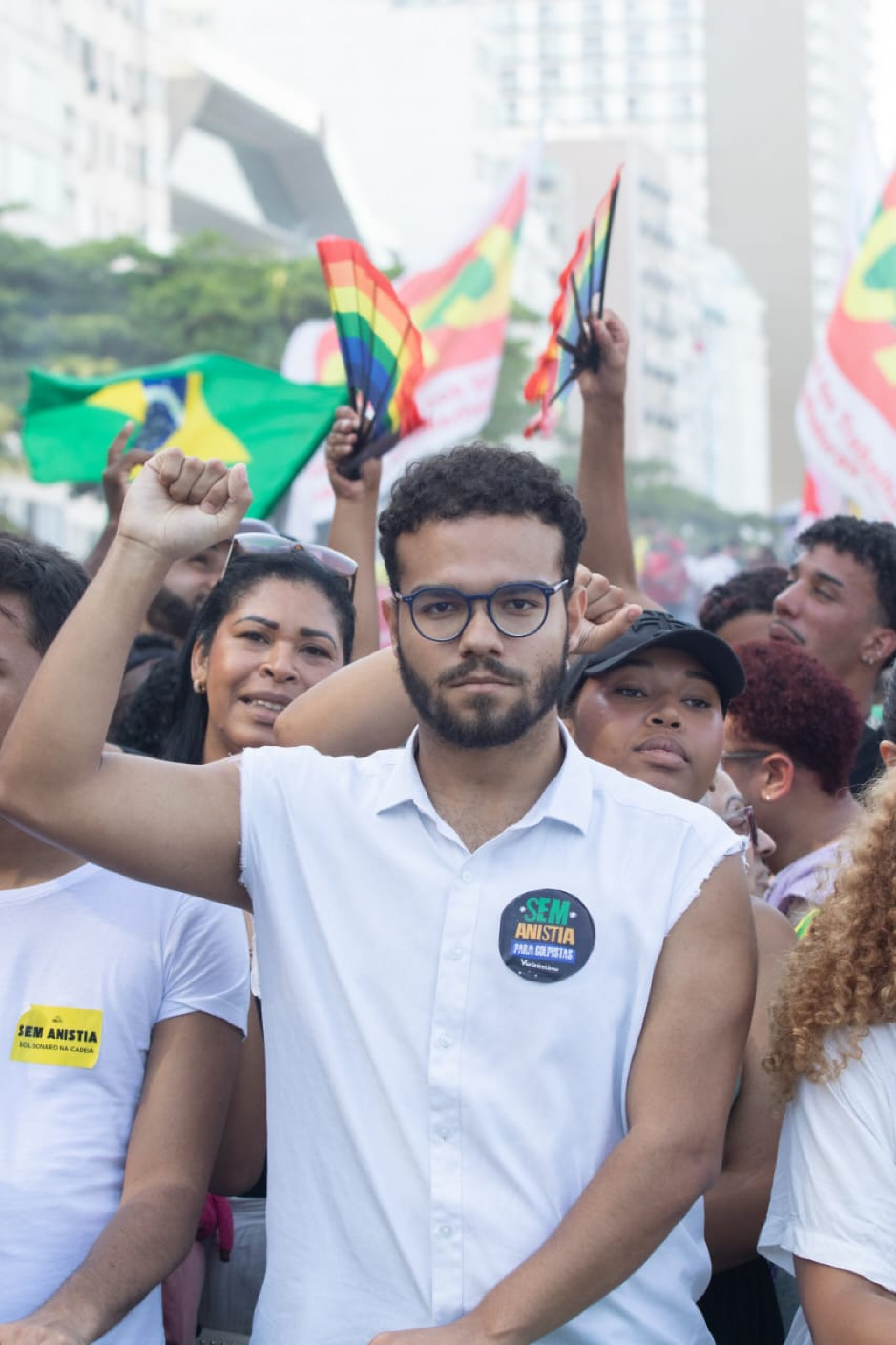 Professor Pedro Dorneles em ato contra PEC da Blindagem e anistia - Érica Martin/Agência O DIA