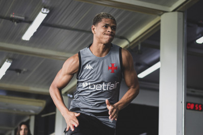 Após retorno de empréstimo, Cauan Barros vira 'talismã' e segue invicto com o Vasco