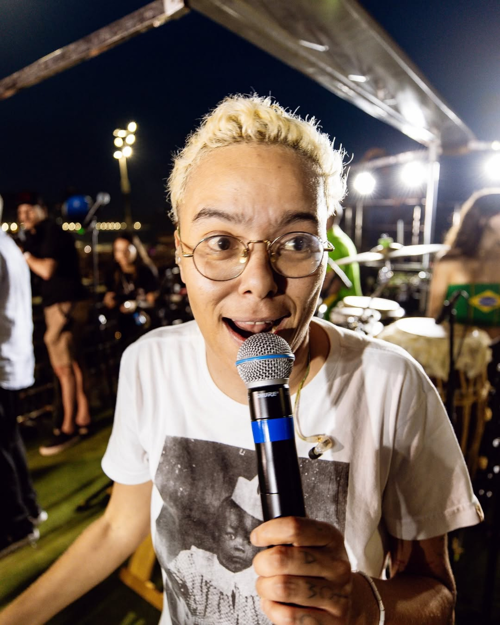 Maria Gadú na manifestação contra a PEC da Blindagem em Copacabana, Zona Sul do Rio - Reprodução / Instagram