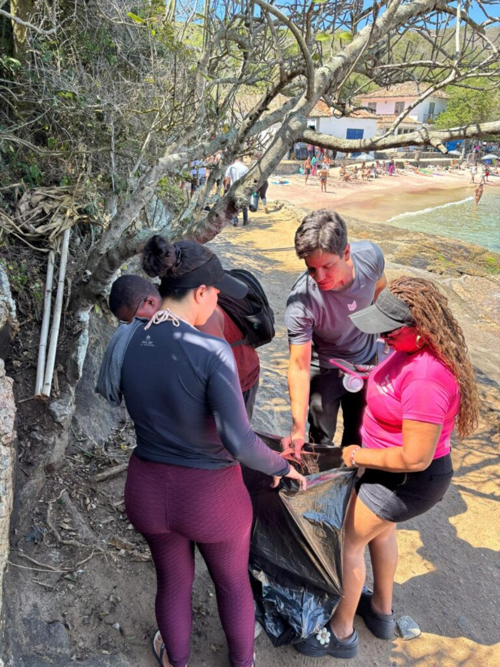 Ações ambientais em celebração ao Dia Mundial da Limpeza (Clean Up Day) - Ascom
