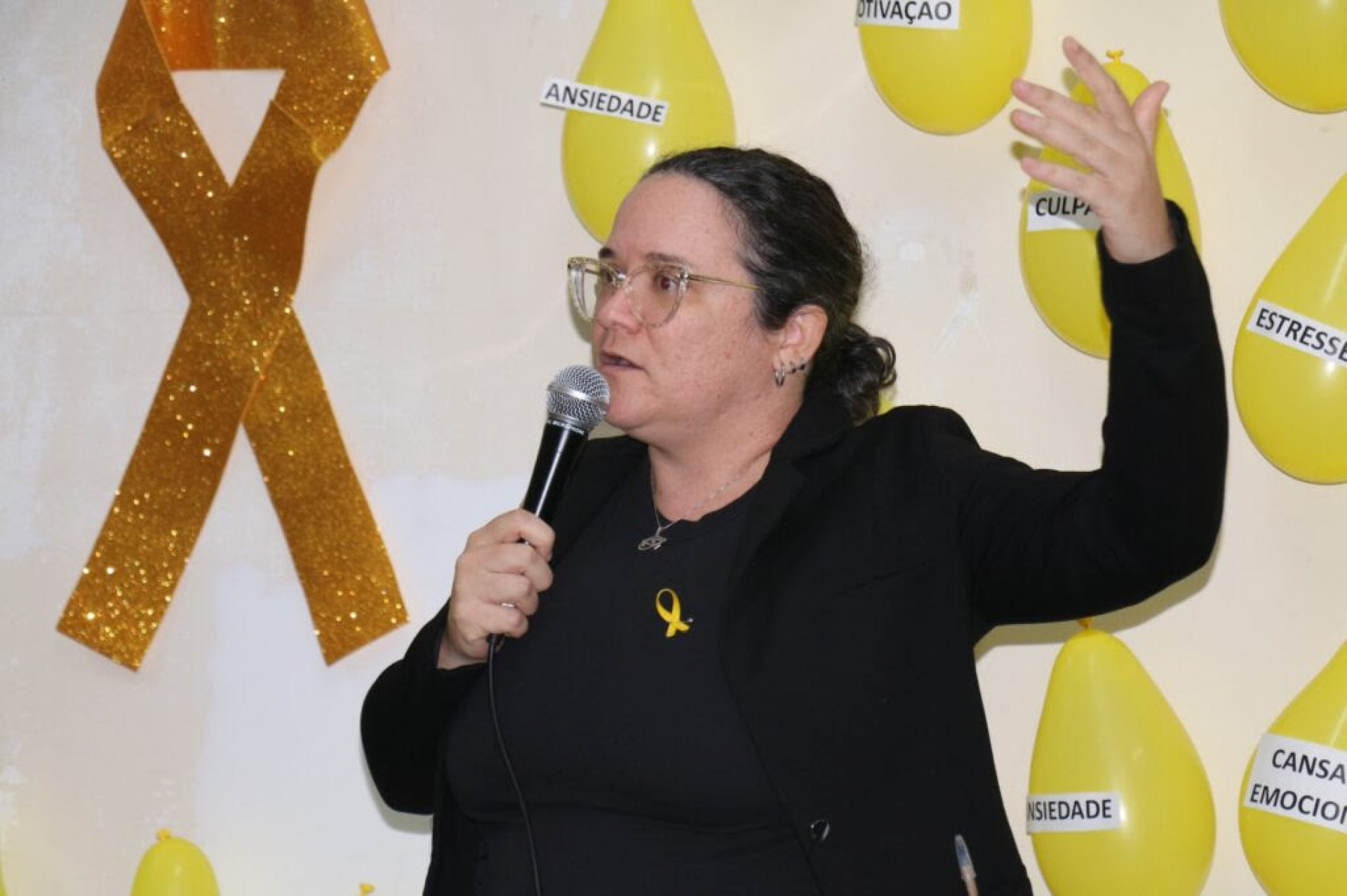 A ocasião foi conduzida pela enfermeira e coordenadora do Programa Municipal de Saúde do Trabalhador e do Programa de Controle do Tabagismo, Marci Lucena