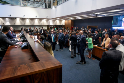 Alerj aprova gratificação a policiais civis que 'neutralizarem' suspeitos em confrontos