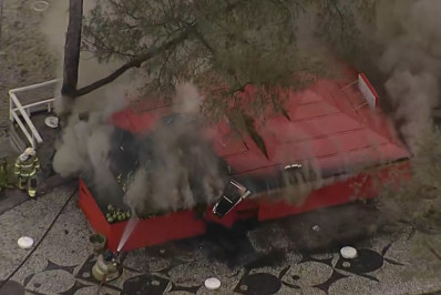 Quiosque é atingido por incêndio na Praia da Reserva