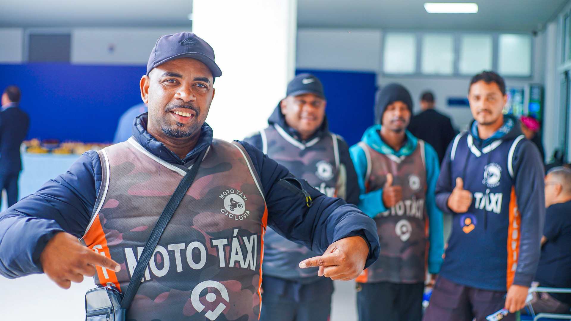 O mototaxista Allan Cruz avaliou positivamente a iniciativa do encontro - Gilberto Rocha/ PMSJM