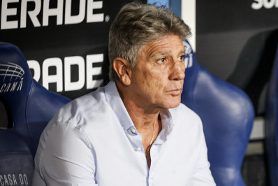 Após pedir demissão, Renato Gaúcho se despede do Fluminense nas redes sociais