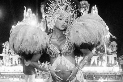 Brunna Gonçalves se despede do posto de destaque da Beija-Flor: 'Surpresa'