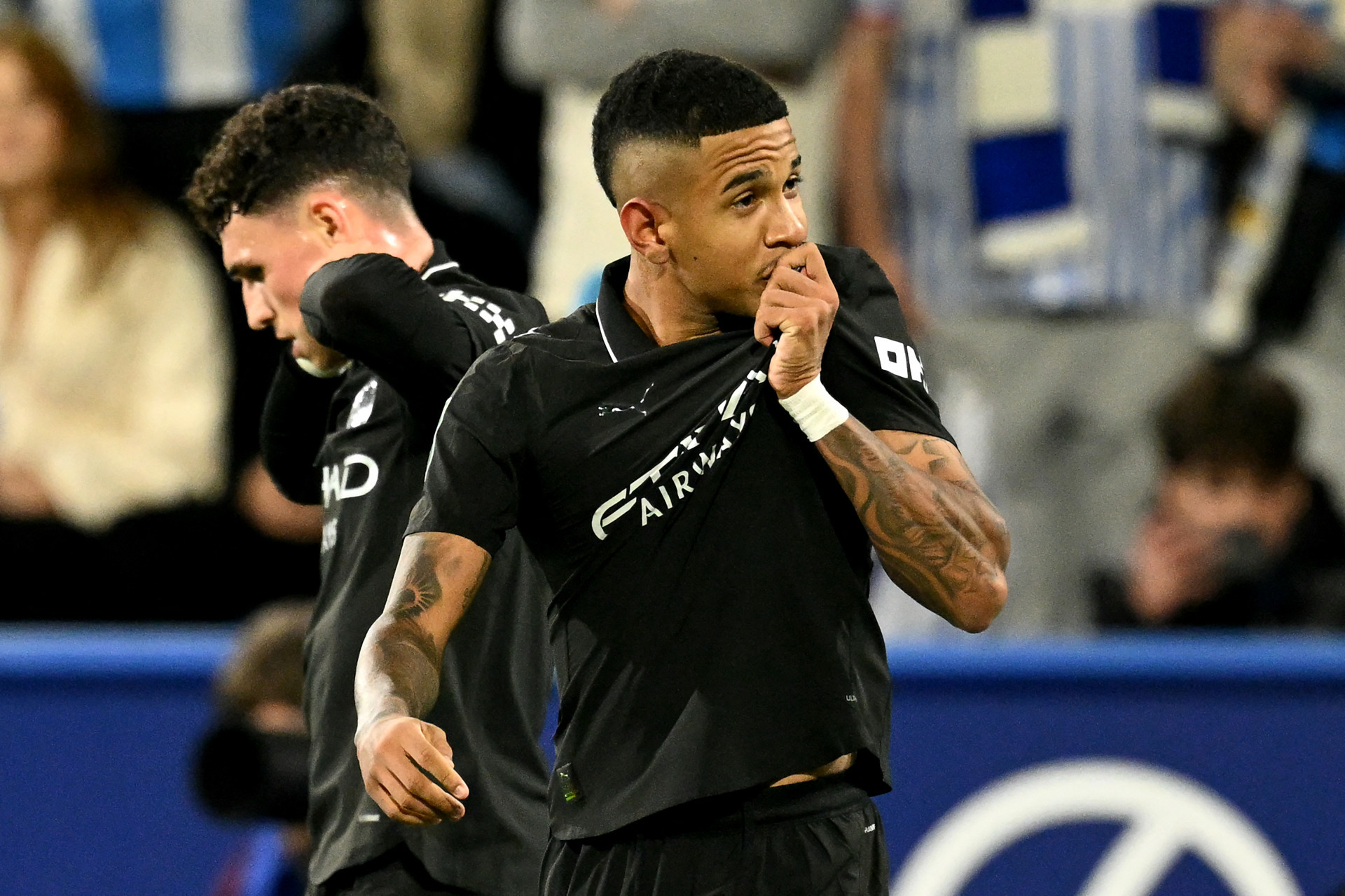 Manchester City reduz pedida e coloca atacante de pré-lista de Ancelotti à venda