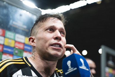 Bernard revela problemas com Cuca no Atlético-MG: 'Nenhuma abertura'