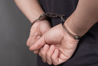 Mulher é presa no Japão por manter corpo da filha em freezer por 20 anos