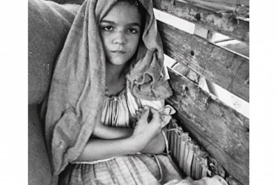 Mel Maia compartilha fotos inéditas dos bastidores de 'Avenida Brasil'