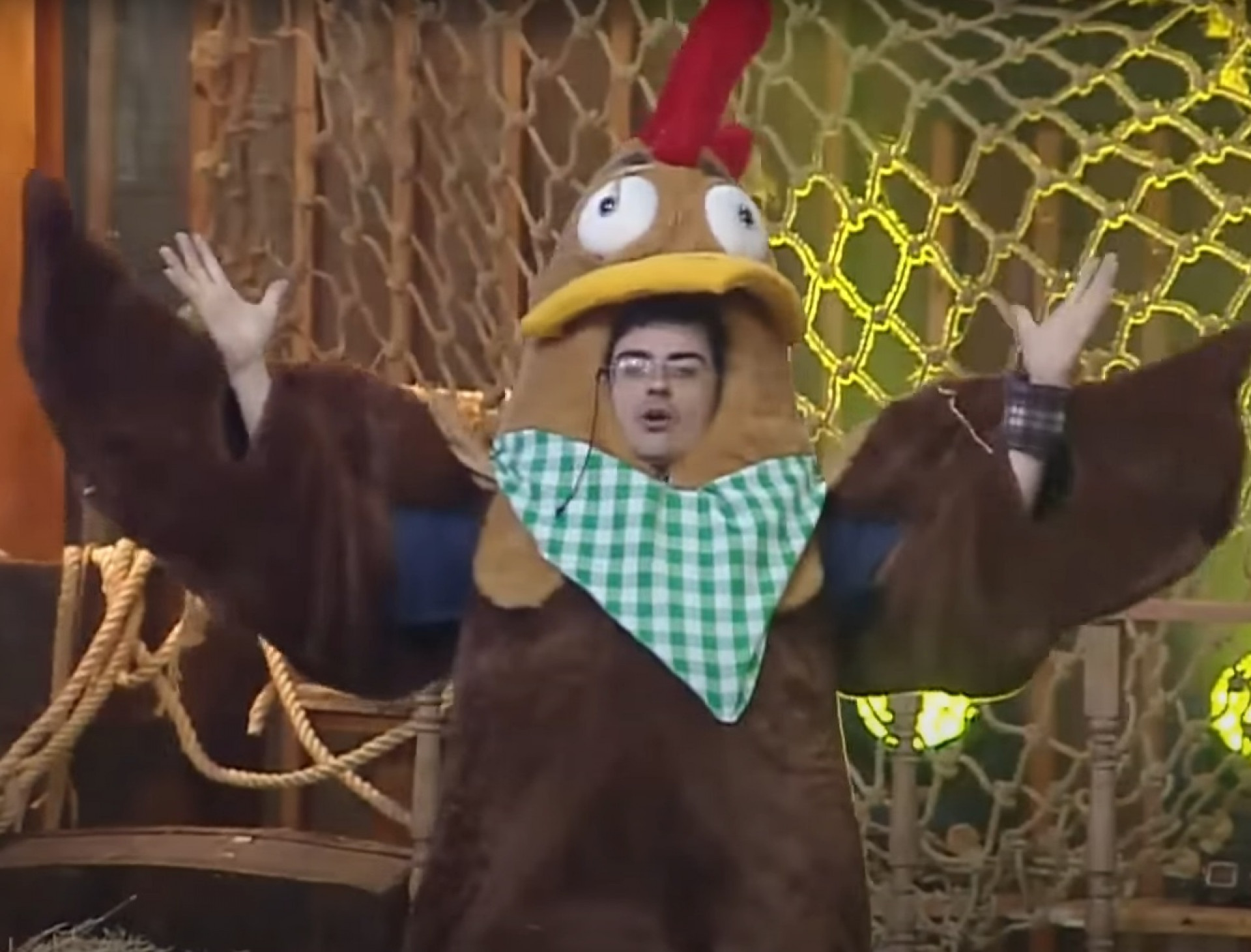 Dudu Camargo vence a prova do fazendeiro - Reprodução de vídeo / Record