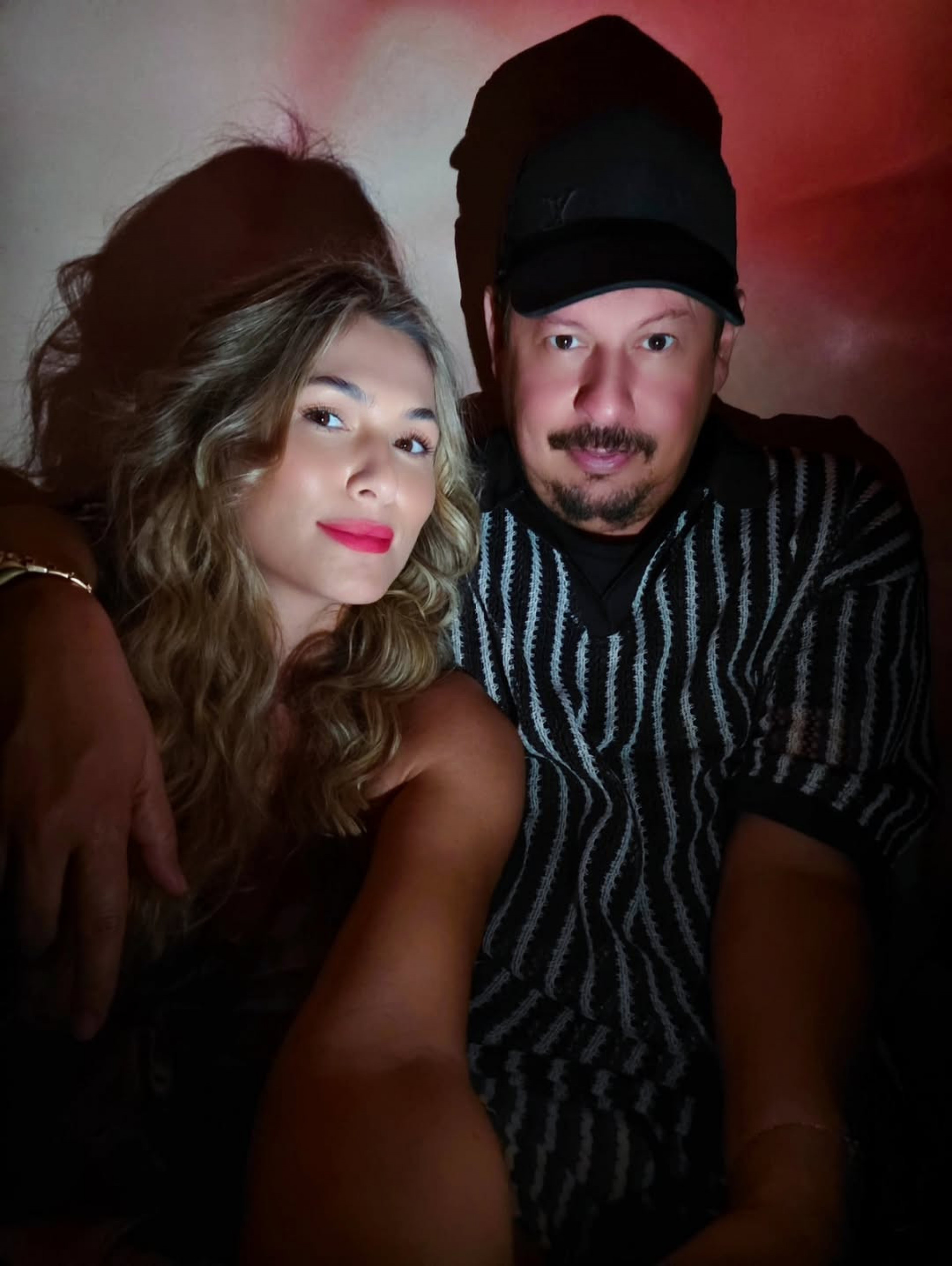 Lívia Andrade comentou status da relação com Marcos Araújo - Reprodução/Instagram