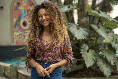 'Dona de Mim': Sheron Menezzes revive personagem em participação especial