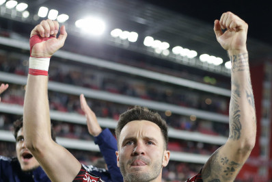 Saúl minimiza dificuldade do Flamengo em classificação: 'Esperavam que fosse fácil?'